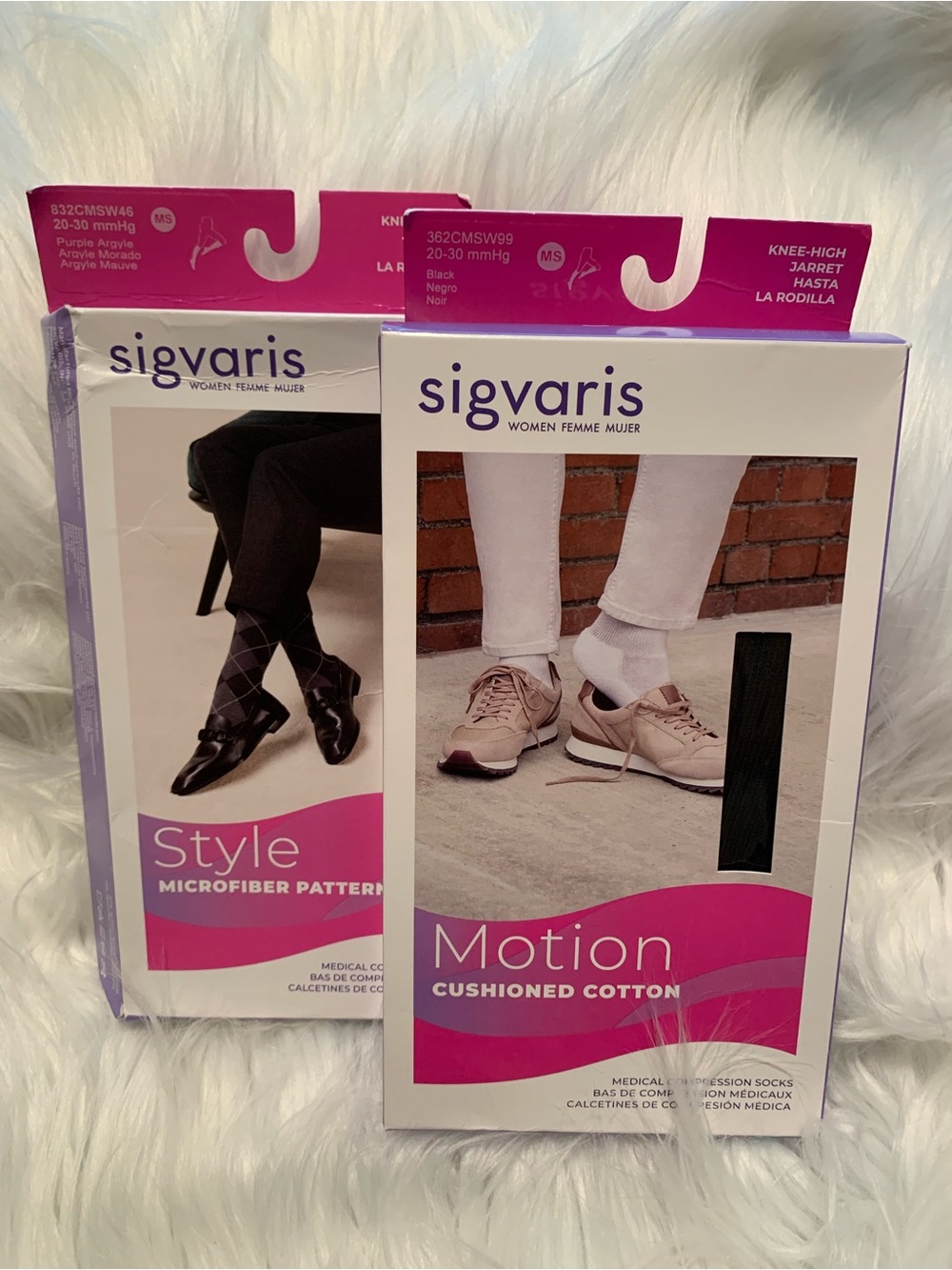 SIGVARIS ladies (2) pair knee high compression socks NIB NWT